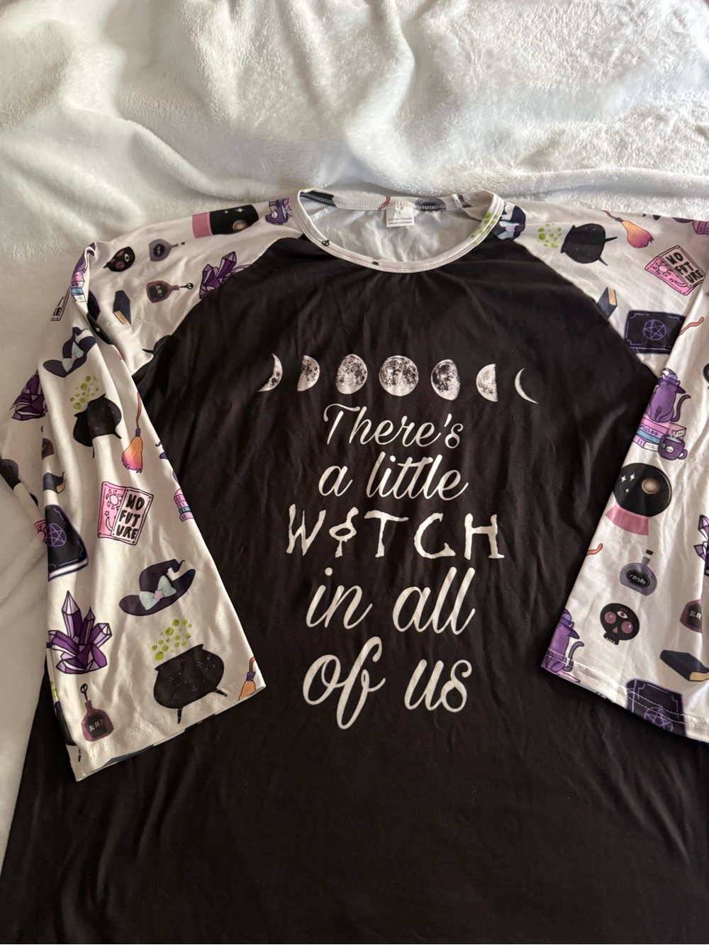 Practical Magic Little Witch In All Of Us Moon Crystals 3/4 Sleeves Black Top XL - Picture 2 of 4